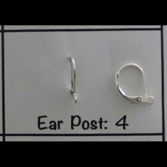 Leopard Silver Tone With Epoxy Bead - Picture 2 of 2